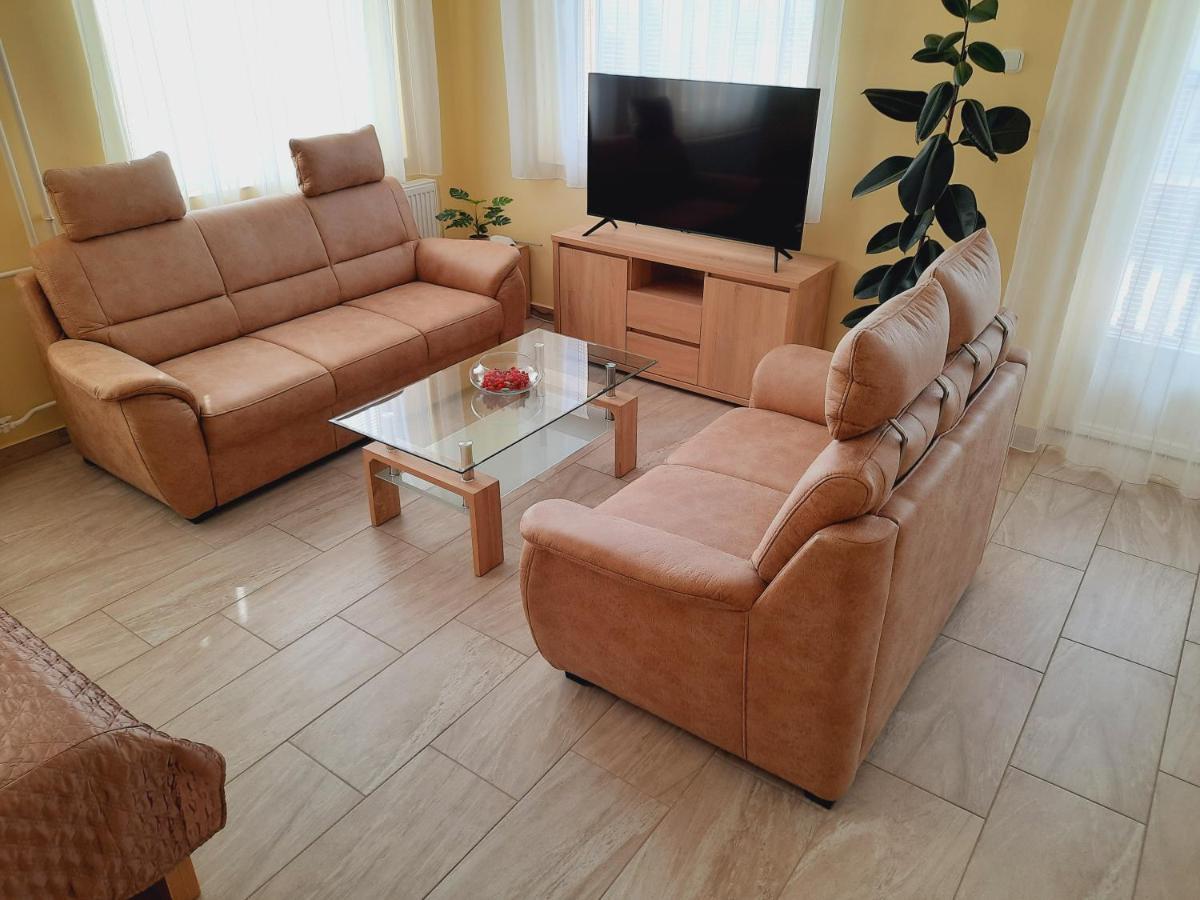 Apartmanhaz King Hévíz Buitenkant foto