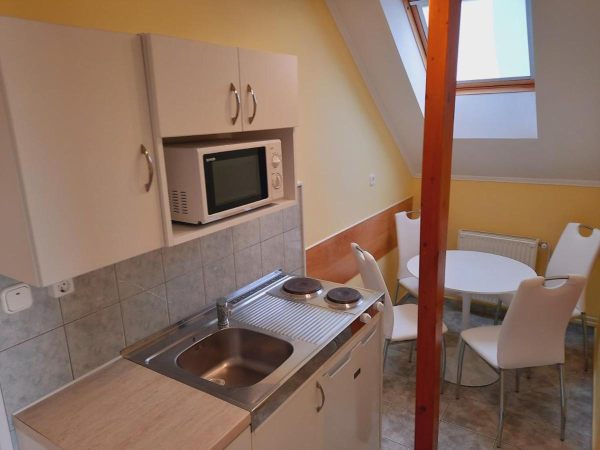 Apartmanhaz King Hévíz Buitenkant foto