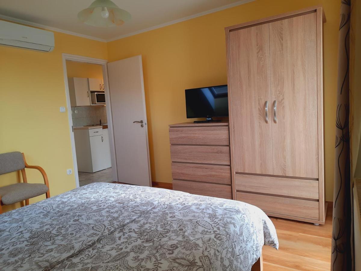 Apartmanhaz King Hévíz Buitenkant foto