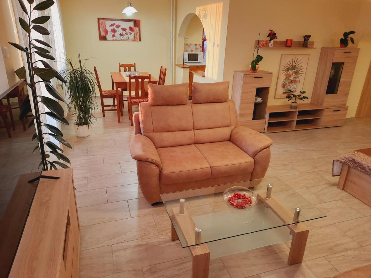 Apartmanhaz King Hévíz Buitenkant foto