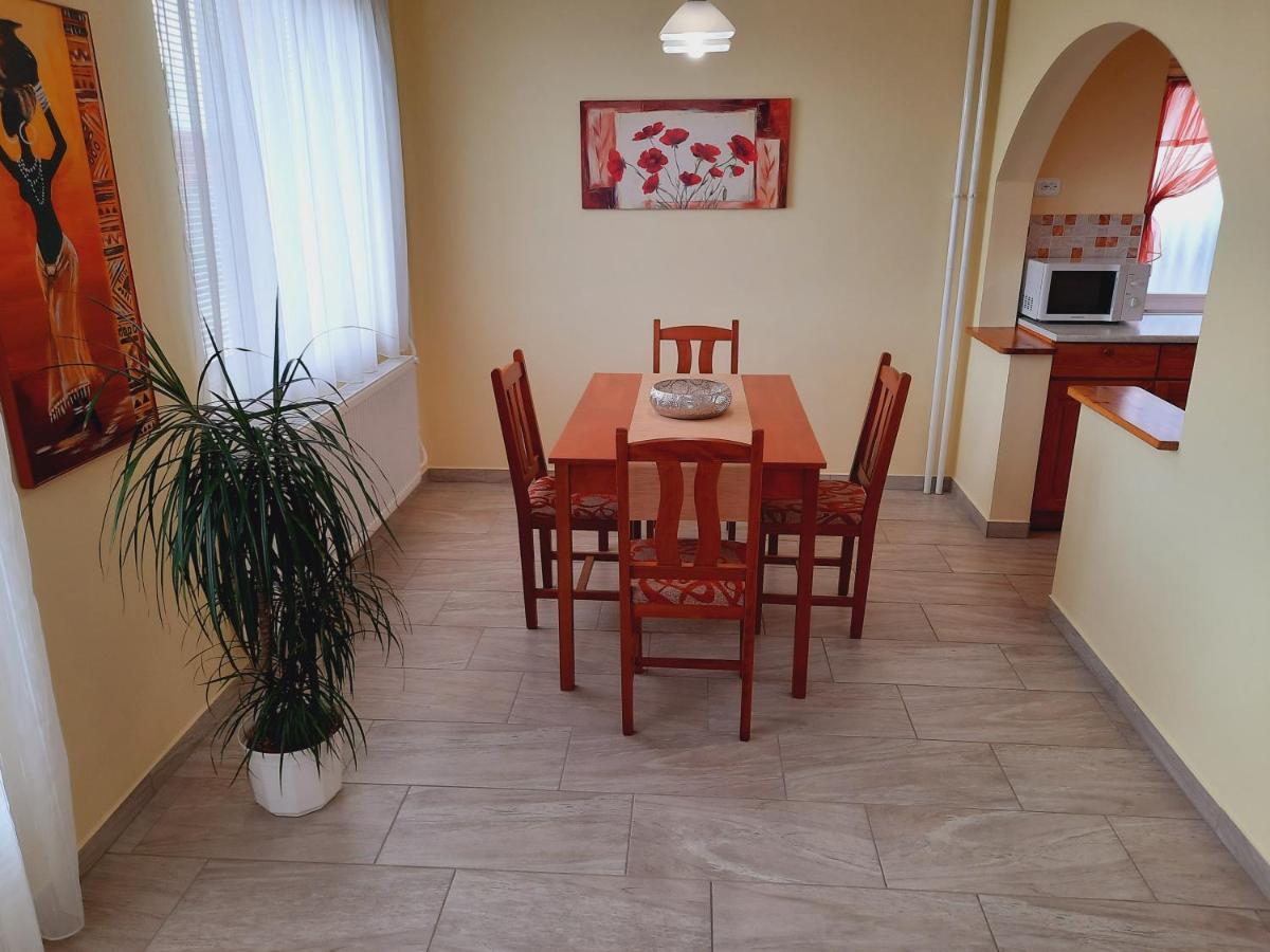 Apartmanhaz King Hévíz Buitenkant foto
