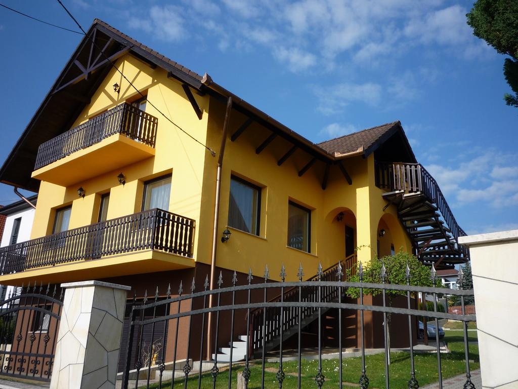 Apartmanhaz King Hévíz Buitenkant foto