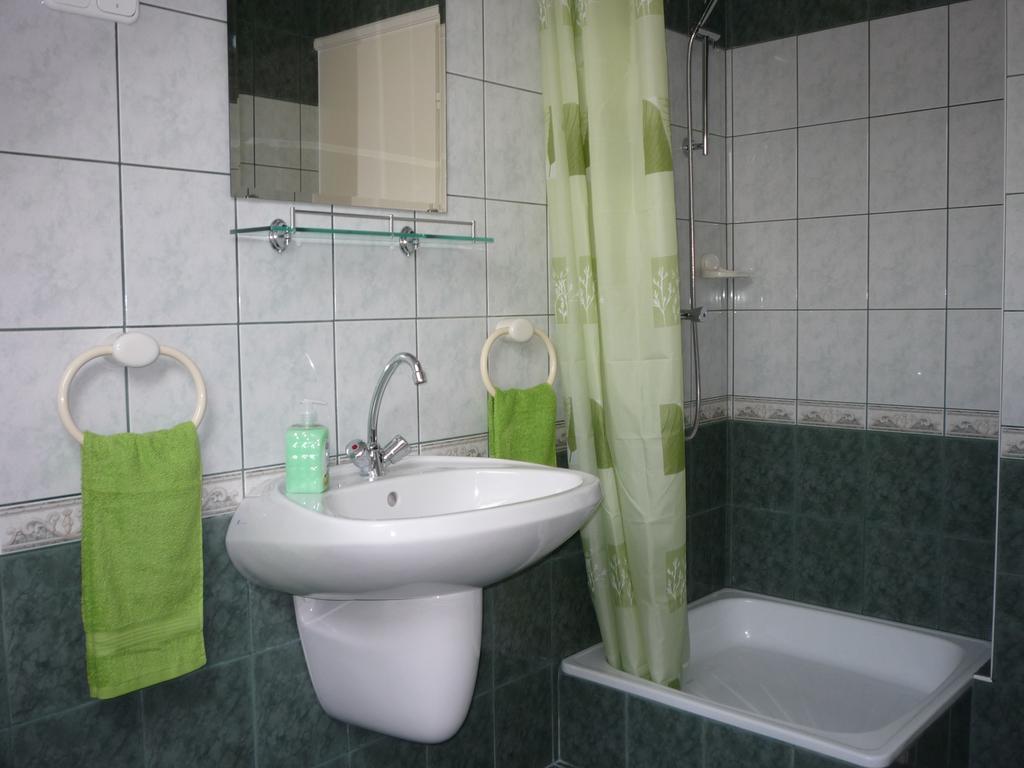 Apartmanhaz King Hévíz Buitenkant foto